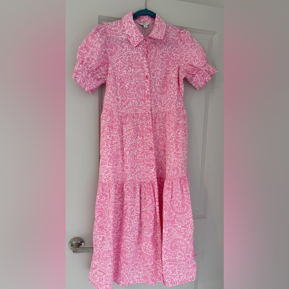 Crown& Ivy Pink Paisley Tiered Dress with pockets Cotton size Medium